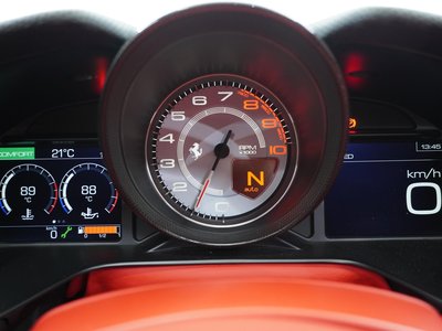 صورة مصغرة 37 لـ 2018 Ferrari PORTOFINO