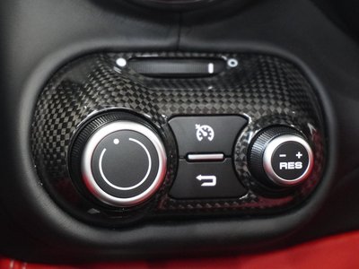 صورة مصغرة 39 لـ 2018 Ferrari PORTOFINO