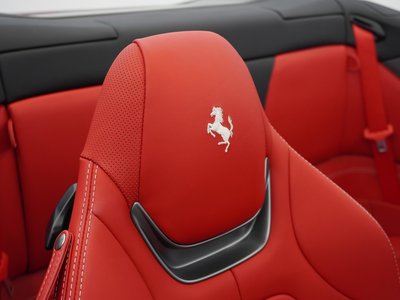 صورة مصغرة 72 لـ 2018 Ferrari PORTOFINO