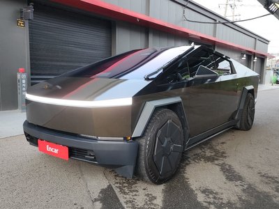 2024 Tesla CYBERTRUCK 照片 1