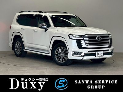 TOYOTA LAND CRUISER 300 - 1