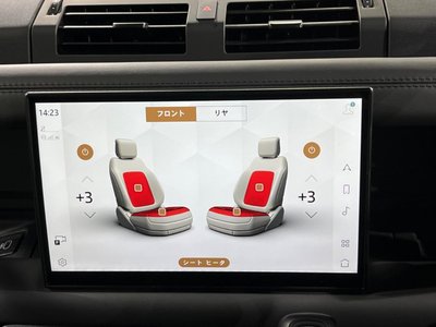 LAND ROVER DEFENDER - 9