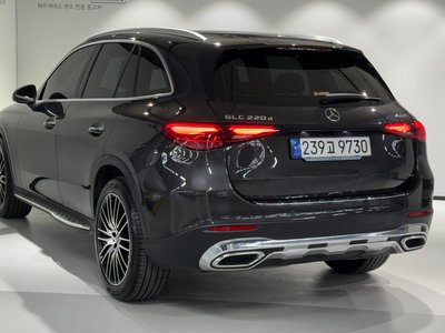 MERCEDES-BENZ GLC - 7