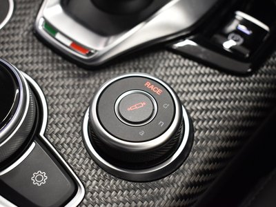2023 ALFA Romeo JULIA 缩略图 15