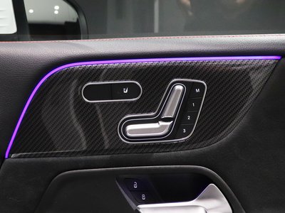2021 Mercedes-BENZ GLB — миниатюра 33