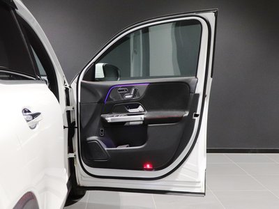 2021 Mercedes-BENZ GLB — миниатюра 32