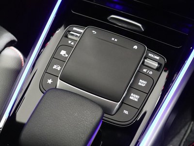 2021 Mercedes-BENZ GLB — миниатюра 26