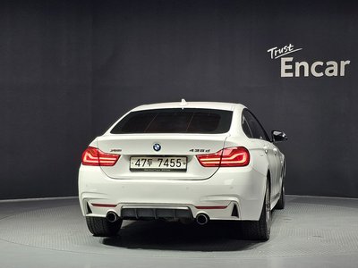 2017 BMW 4 SERIES — фото 4