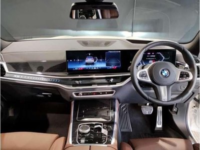صورة 2 لـ 2024 BMW X5