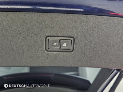 2021 AUDI Q8 — миниатюра 20