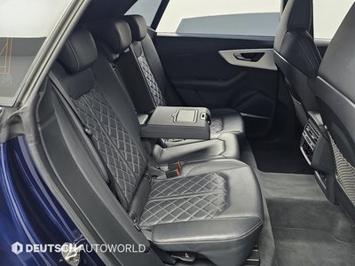 2021 AUDI Q8 — миниатюра 12