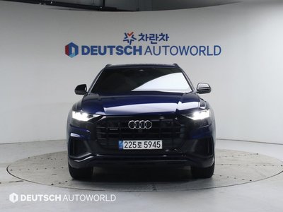 2021 AUDI Q8 — фото 2