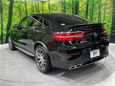 MERCEDES-BENZ GLC - 10