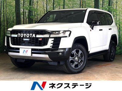 TOYOTA LAND CRUISER 300 - 1