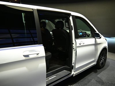 MERCEDES-BENZ V-CLASS - 8