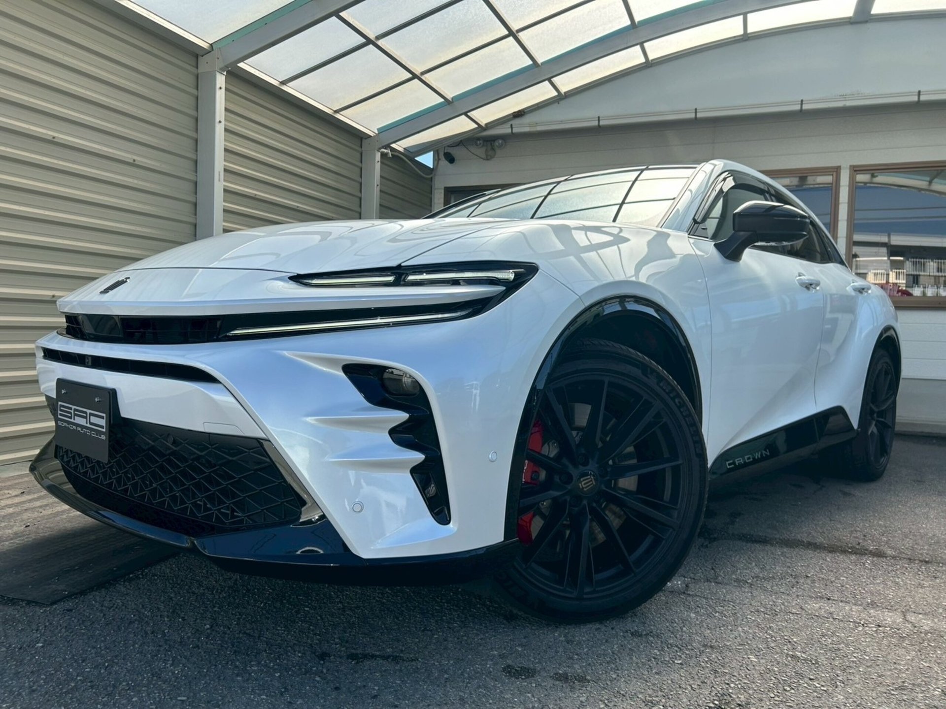 TOYOTA CROWN SPORT - View 1