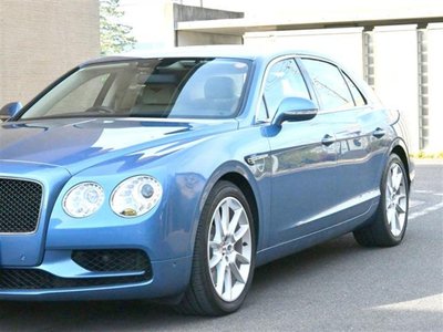 2018 Bentley FLYING SPUR 照片 3