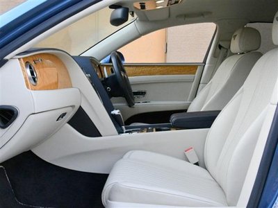 2018 Bentley FLYING SPUR — миниатюра 33