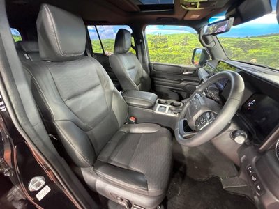 TOYOTA LAND CRUISER 250 - 8