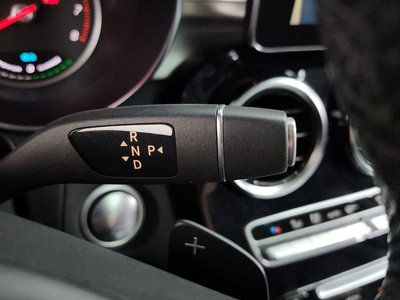 MERCEDES-BENZ GLC - 9