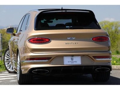 BENTLEY BENTAYGA - 2