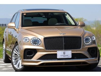 BENTLEY BENTAYGA - 1
