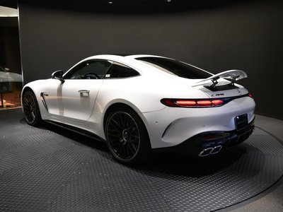 MERCEDES-BENZ GT AMG - 7
