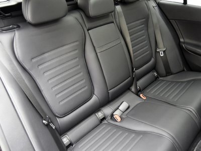 صورة مصغرة 13 لـ 2023 Mercedes-BENZ C-CLASS