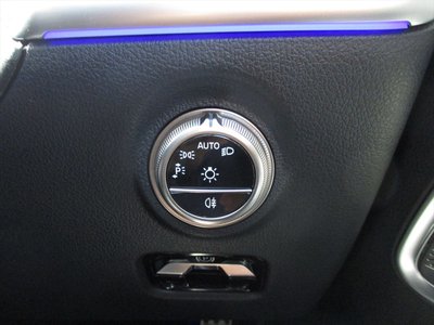 صورة مصغرة 32 لـ 2025 Mercedes-BENZ C-CLASS
