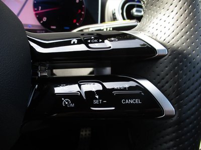 صورة مصغرة 27 لـ 2025 Mercedes-BENZ C-CLASS