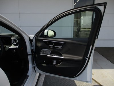 صورة مصغرة 18 لـ 2025 Mercedes-BENZ C-CLASS