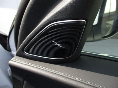 صورة مصغرة 20 لـ 2025 Mercedes-BENZ C-CLASS