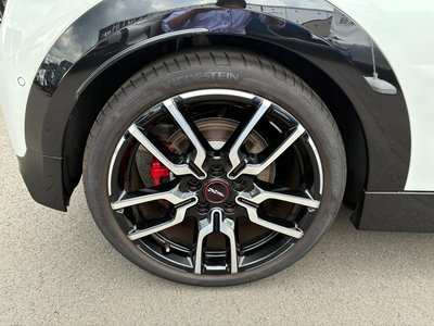 2025 MINI COOPER photo 10