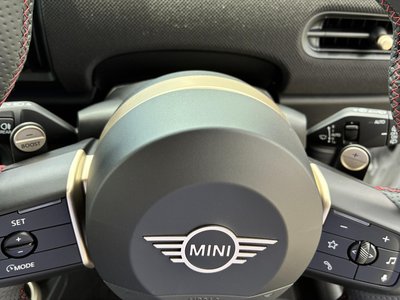 صورة مصغرة 28 لـ 2025 MINI COOPER
