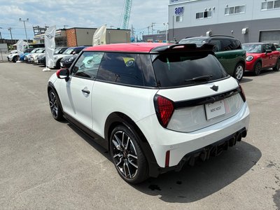 2025 MINI COOPER photo 7