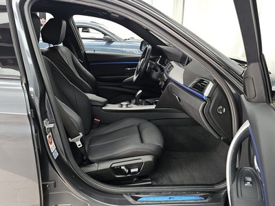 2017 BMW 3 SERIES thumbnail 11