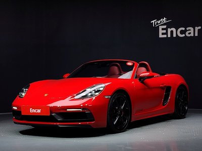 2024 Porsche 718 — фото 1