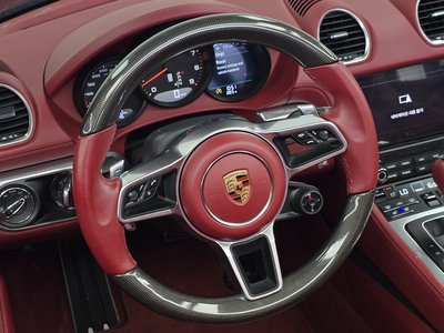 صورة مصغرة 18 لـ 2024 Porsche 718