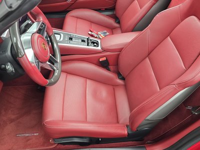 صورة مصغرة 17 لـ 2024 Porsche 718