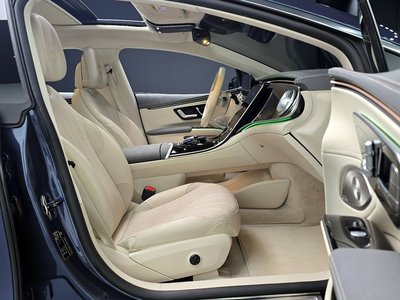 MERCEDES-BENZ EQS - 10