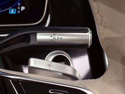 MERCEDES-BENZ EQS - 9