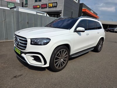 2025 Mercedes-BENZ GLS 照片 4