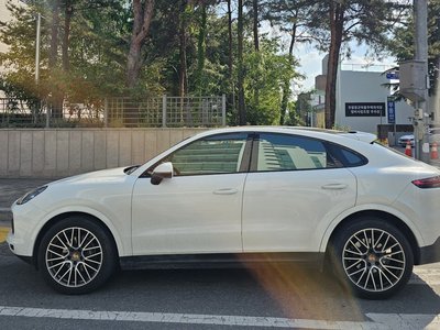 PORSCHE CAYENNE - 6