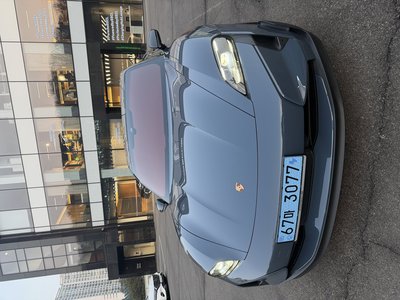2025 Porsche TAYCAN 照片 1