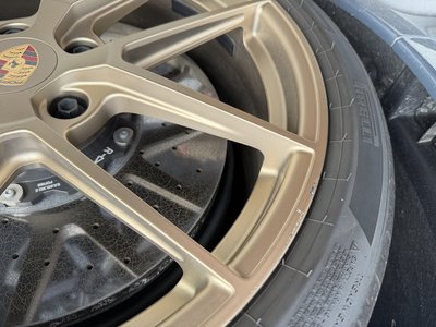 2025 Porsche TAYCAN 照片 7