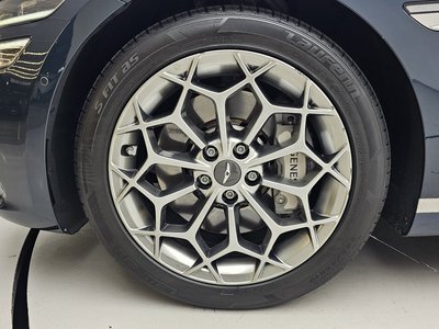 GENESIS G80 (RG3) - 6