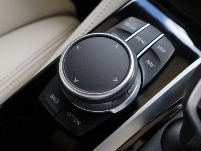 2021 BMW 5 SERIES 缩略图 40