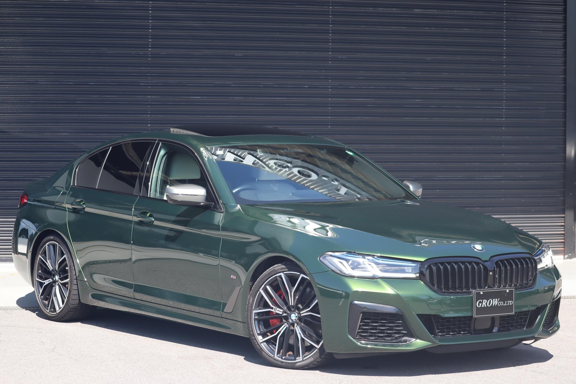 2021 BMW 5 SERIES 照片 1