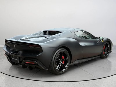 صورة 8 لـ 2024 Ferrari 296 GTS