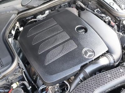 MERCEDES-BENZ E-CLASS - 6